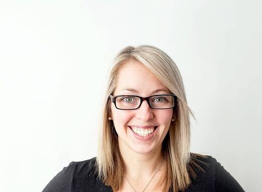 Portrait of Rochelle, owner of Elimination Station